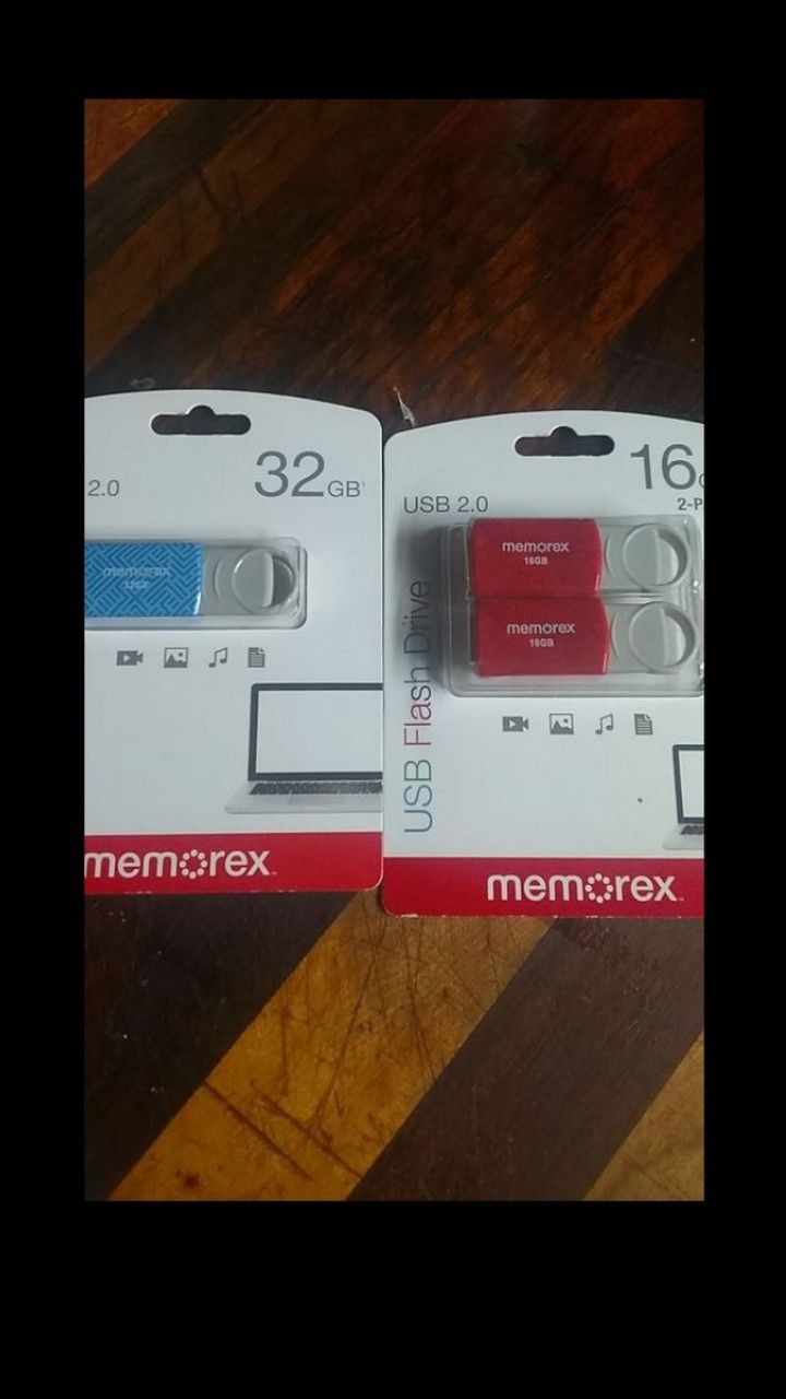 Memorex Flash drives