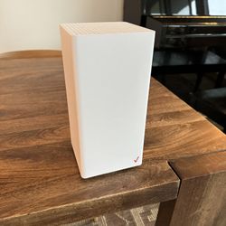 Verizon Wireless CR1000A Wi-Fi 6E ROUTER