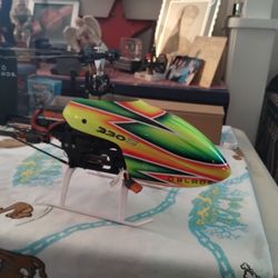 BLADE 330S  Rc Helicopter 
