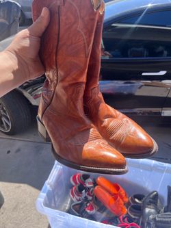 Tony lama size 9D