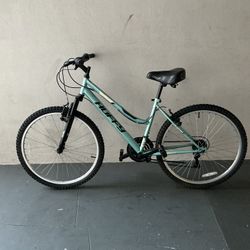 BICYCLE HUFFY 18 SPEED SIZE 26 BRAND NEW 