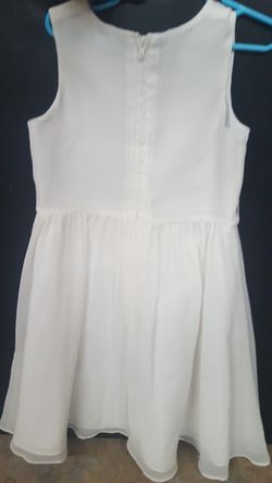 Beautiful white dress size 5T