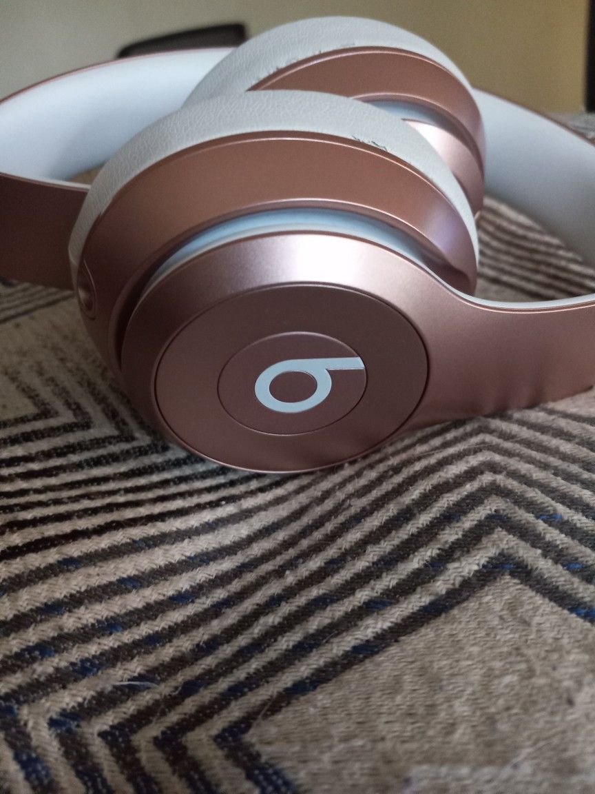 Beats Headphones for Sale in Vista, CA OfferUp