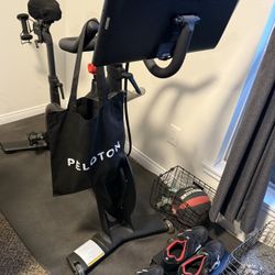 Peloton bike + Weights, Men’s 11 /Women’s 8 Shoes 
