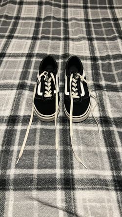 Vans Ward Lo Suede Sneaker size 7.5 