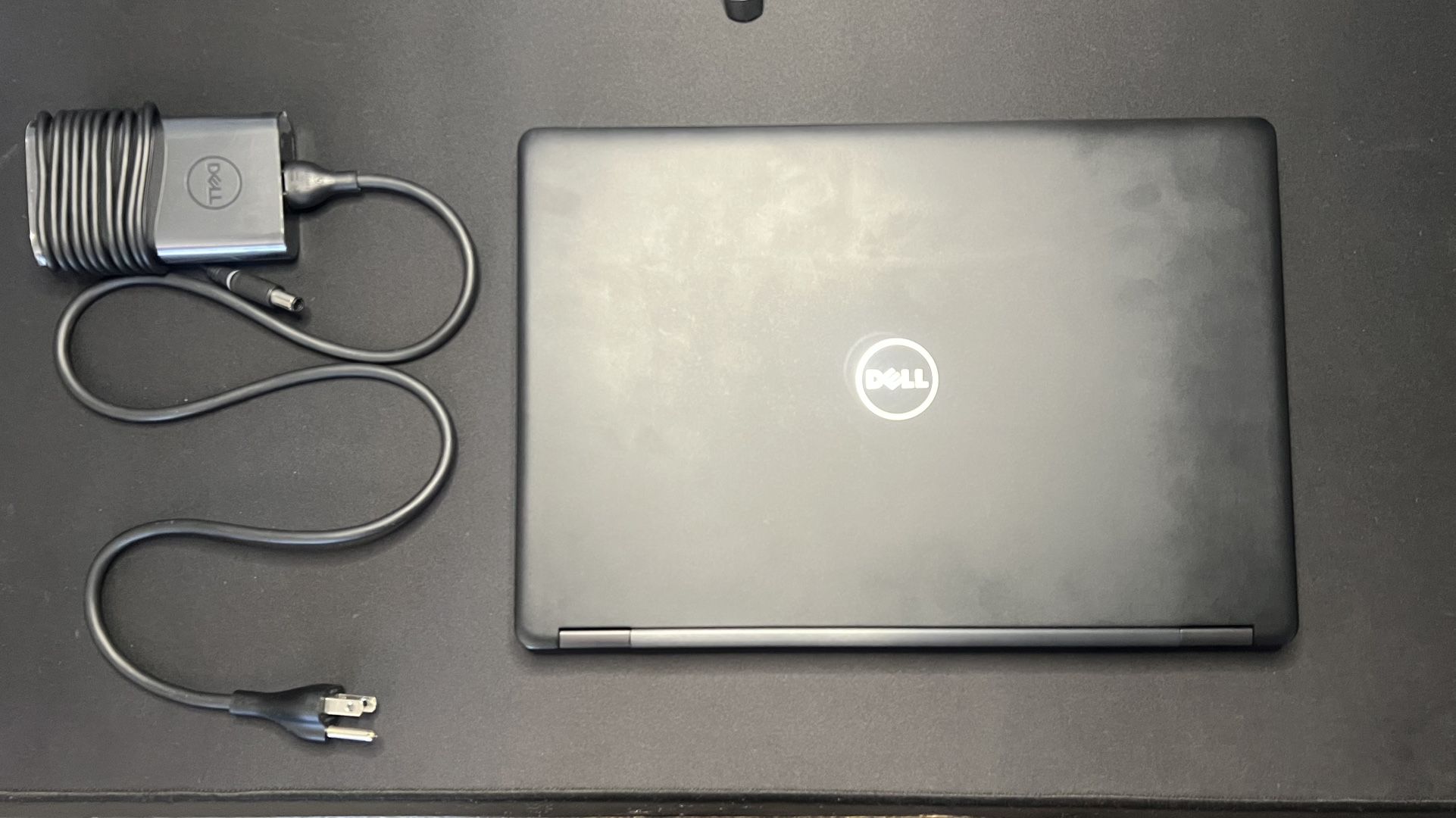 DELL LATITUDE 5480 LAPTOP 14" WITH CHARGER EXCELLENT CONDITION