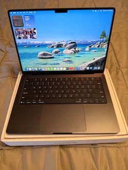 MacBook Pro M5