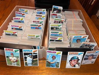HUGE BIN OF 1,000 BASEBALL CARDS FROM 1977! + 200 FOOTBALL CARDS!
