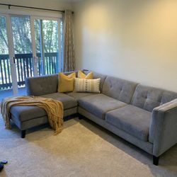 Living Spaces Couch w/Blanket & Pillows