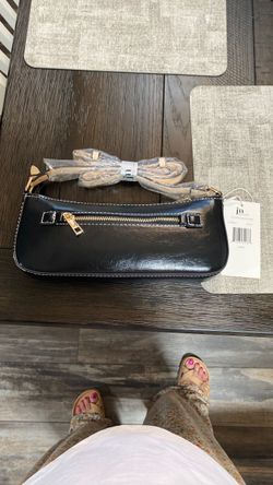 Jessica Moore Baguette Bag
