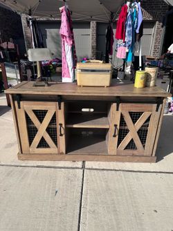TV stand / Entry Table