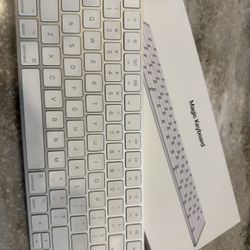 Apple Magic Keyboard