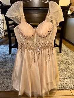 XL Party Dress (gold color)