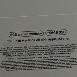 Mac Book Air 256GB M2