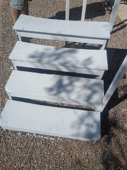 Staircase for trailer