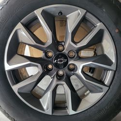 20" Original Chevy RST Rims / Tires 275/60/20