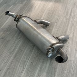 M440i Muffler Like New OEM