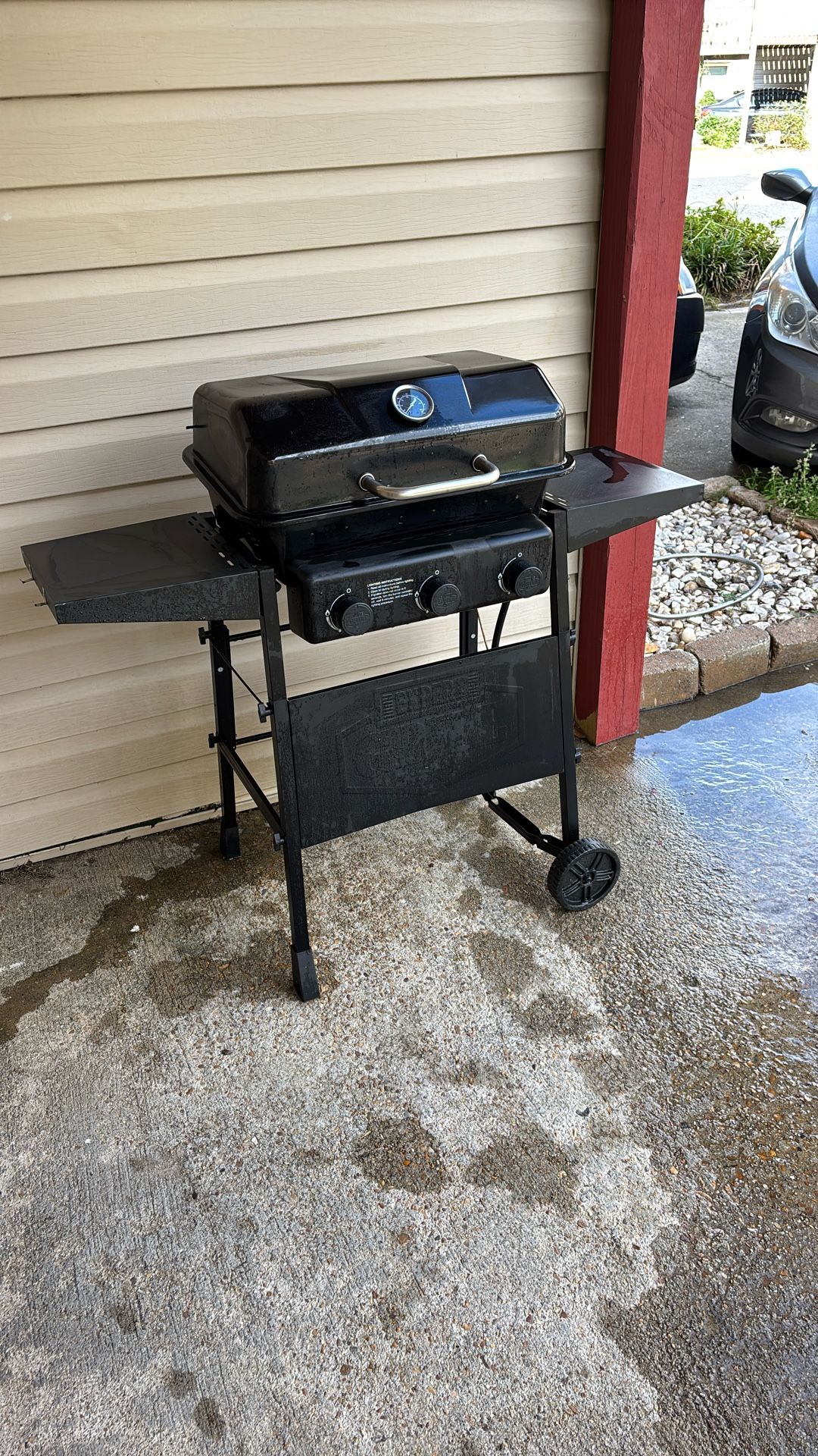 GAS Grill. Best Offer Come Get It 