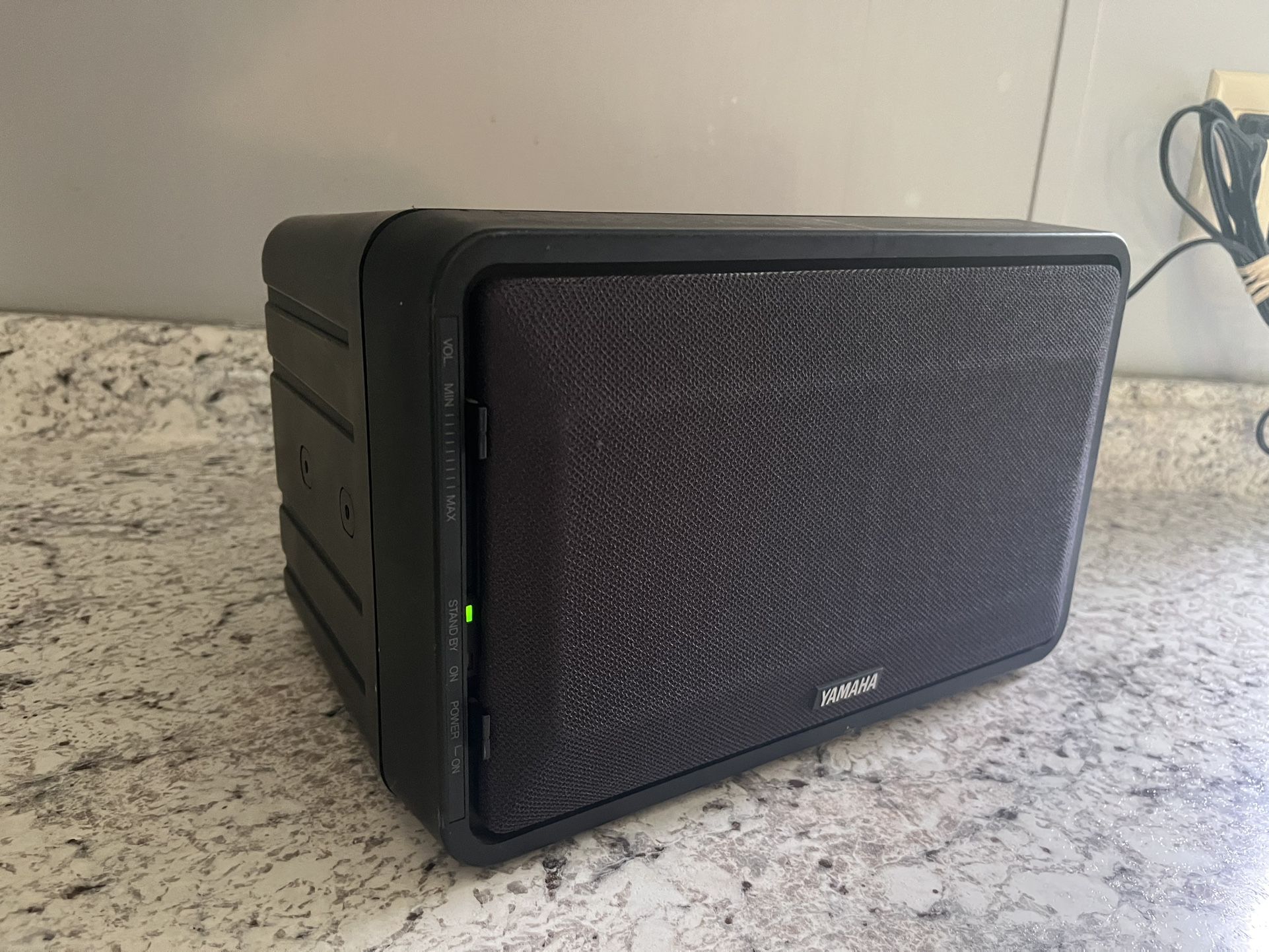 Yamaha KA-10 Powered Keyboard Amplifier Speaker 45W JAPAN tested working