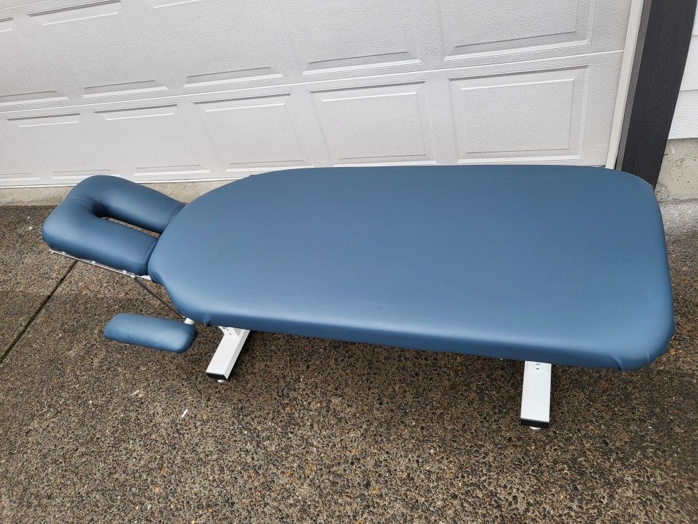 Chiropractic Tables