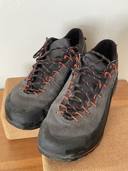 La Sportiva Approach Shoes