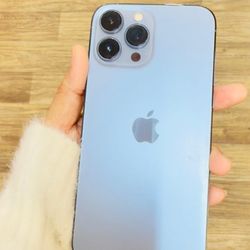 Apple IPhone 13 Pro Max 128gb  Unlocked, FREE Smartwach/ Headphones. Pay $1 Today Rest in payments. NO CREDIT NEEDED FINANCING