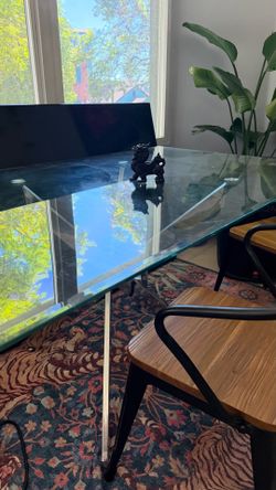 Kitchen table