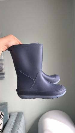 Rain boots
