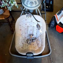 Graco Baby Swing 