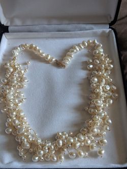 Pearl Necklace (bridal)
