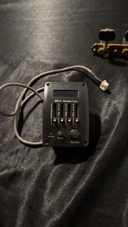 EX-4 Chromatic Tuner preamp used for electric-acoustic guitars