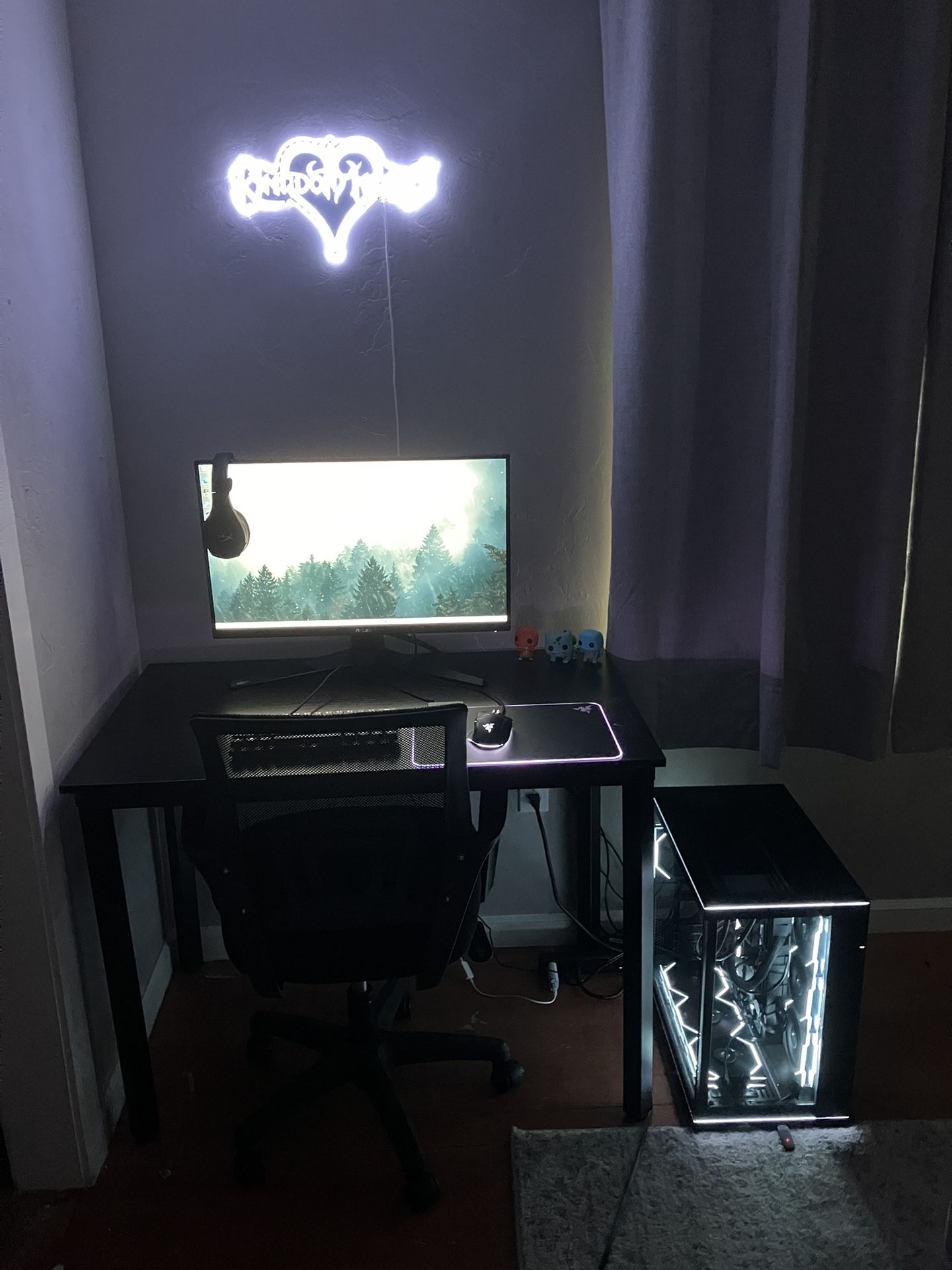Gaming monitor+keyboard+mouse And Mousepad