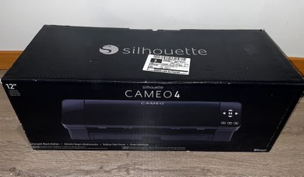 Silhouette Cameo 4 With Accessories