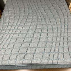 Memory Foam Mattress 