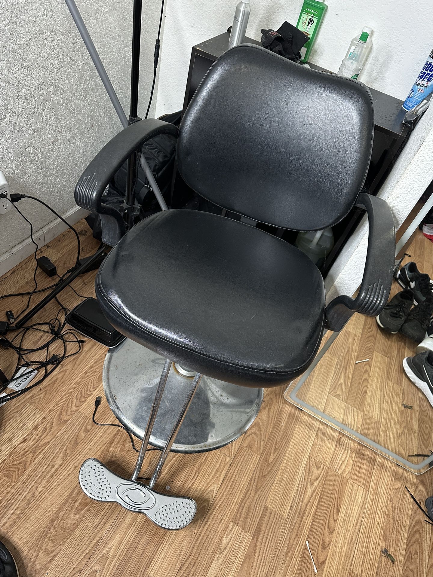 Salon/Barber Chair