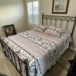 Decorative Metal Bed Frame 