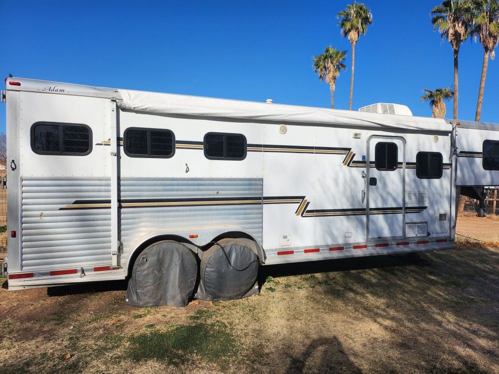 2007 ADAM 3hr LQ Horse Trailer-Willing To Do Partial Trade For 2h