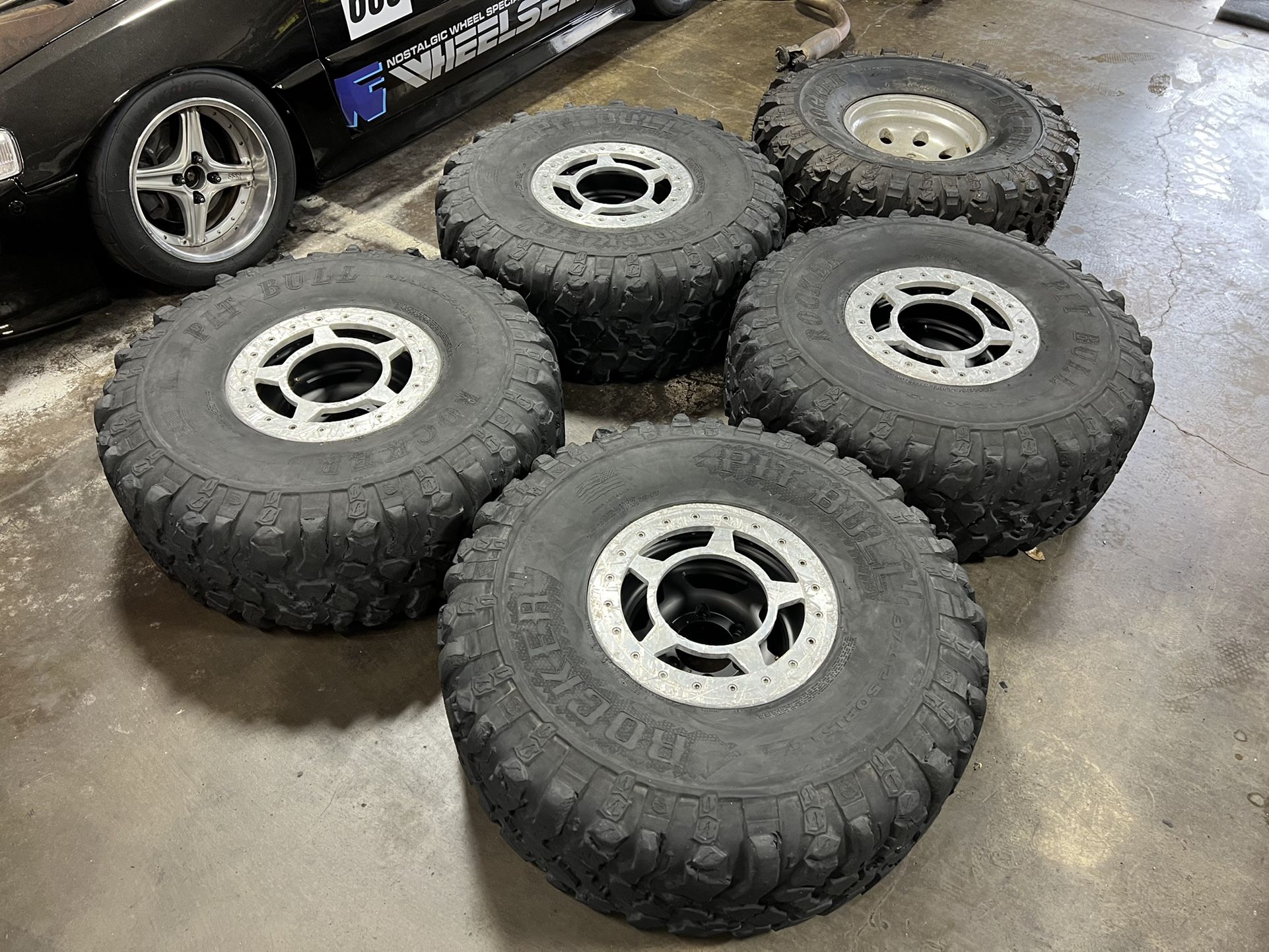 Spyderlock Beadlocks & Pitbull Tires