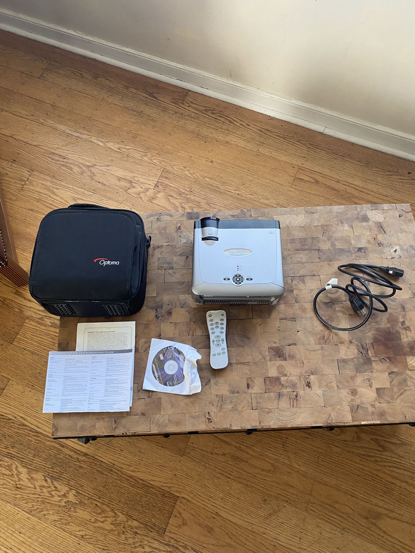 Optoma Projector