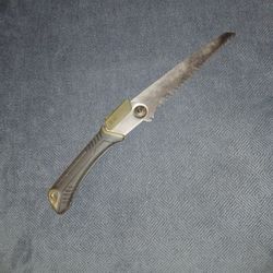 Sharp Fold Out w/ Locking 8" Saw Blade