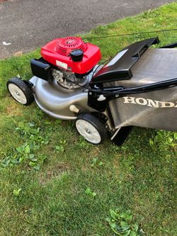 Like new genuine Honda self-propelled lawnmower Bleed stop