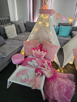 🩷🤍 Teepee Slumber Parties 🤍🩷