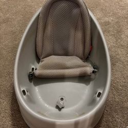 Skip Hop Moby Baby Bath