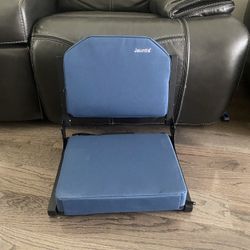 Jauntis Stadium Seat