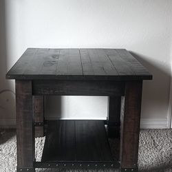 End table