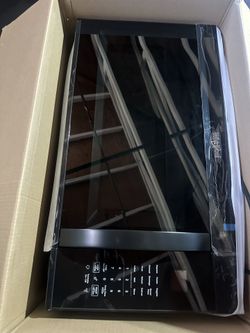 New 30in Over The Range Microwave Whirlpool