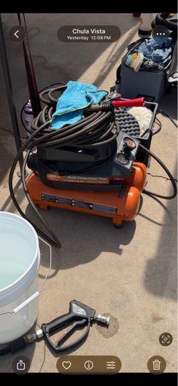 RIDGID 200 Psi 4.5 Gal. Electric Quiet Compressor