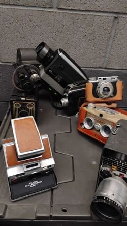 Moving sale