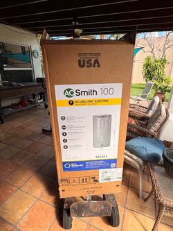 NEW AO Smith Signature 100 50-Gallon Electric Water Heater - In Box