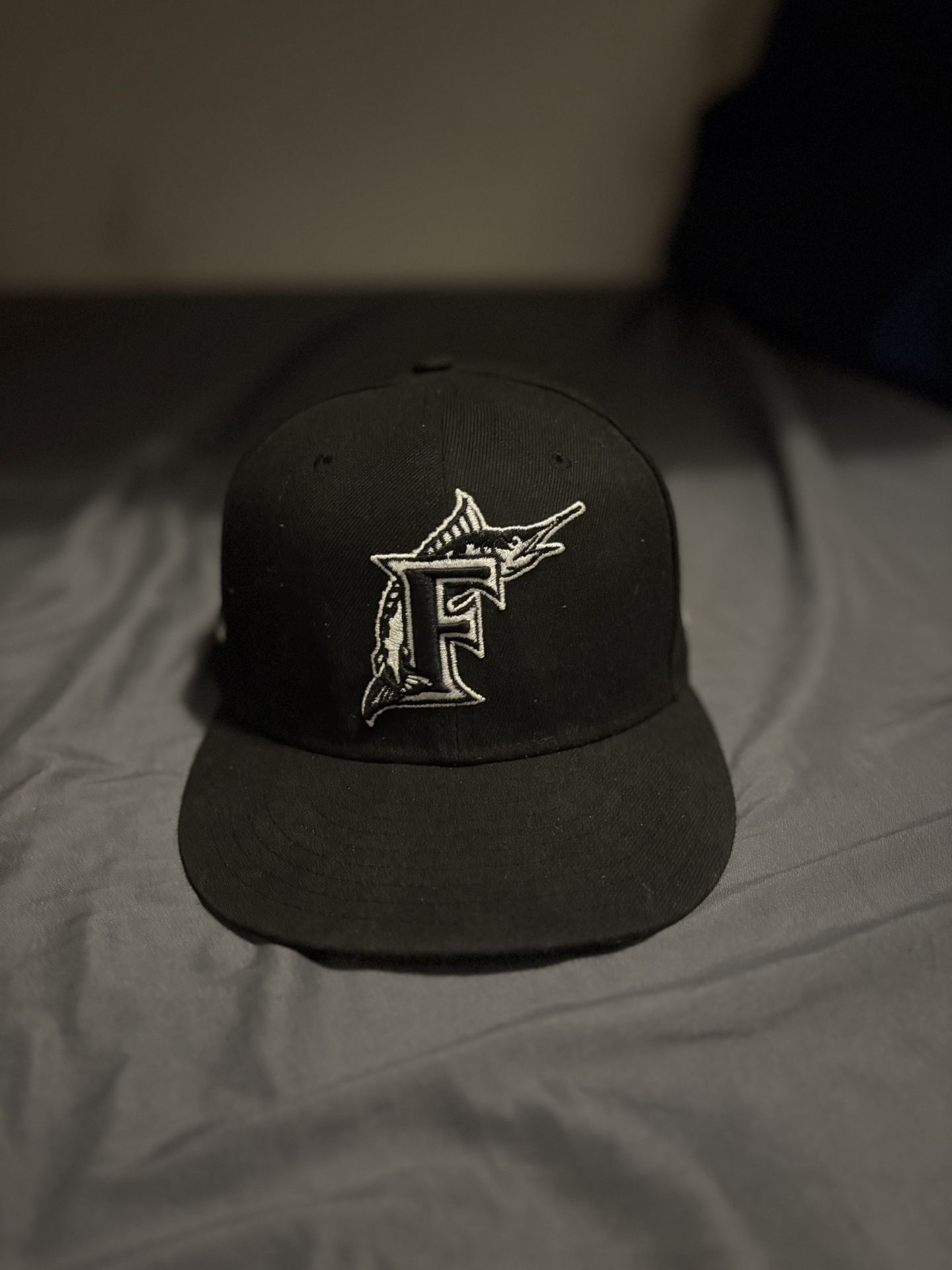 New Era Fitted “Florida Marlins” Black